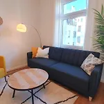 250m Rhein - Ruhiges Naehe Hbf -k-111- By Interhome