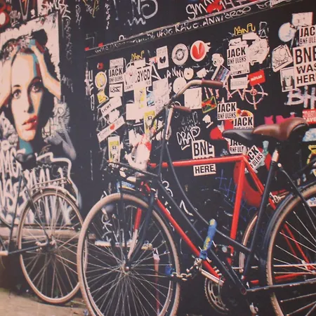 250m Rhein - Ruhiges Naehe Hbf -k-111-s By Interhome