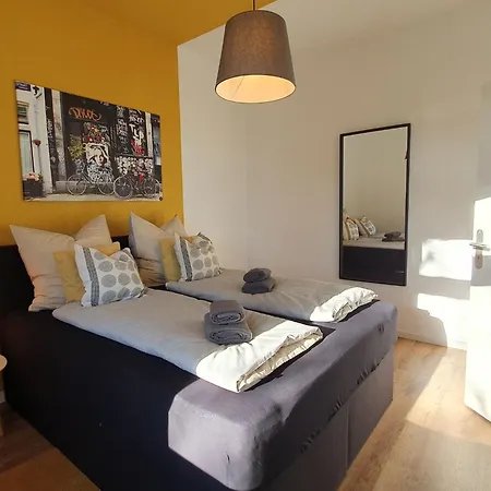 250m Rhein - Ruhiges Naehe Hbf -k-111-s By Interhome * Mayen