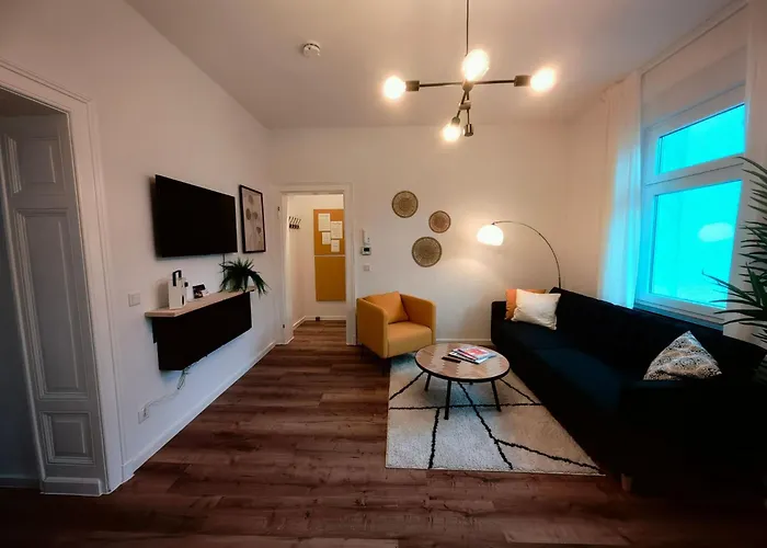 Apartment 250m Rhein - Ruhiges Naehe Hbf -k-111-s By Interhome