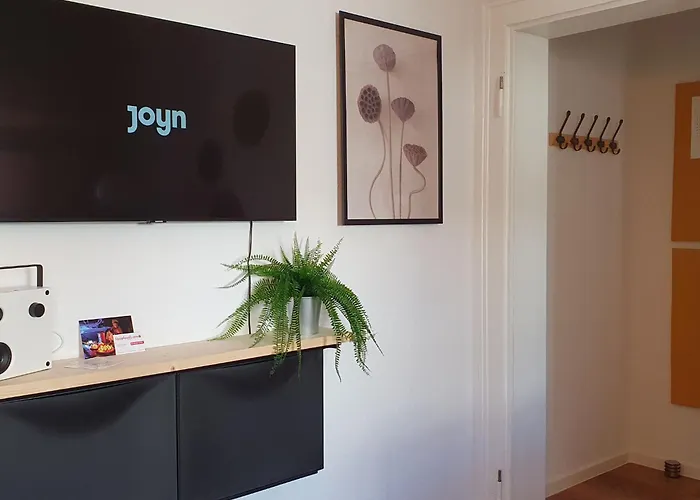 250m Rhein - Ruhiges Naehe Hbf -k-111-s By Interhome * Mayen